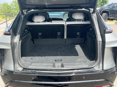 Used 2025 Cadillac Lyriq Sport w/ LPO, Floor Liner Package AWD/4WD image 23