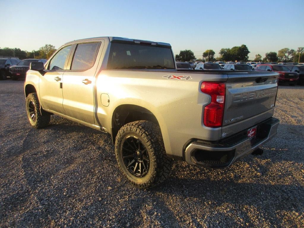 New 2026 Chevrolet Silverado 1500 RST AWD/4WD image 9
