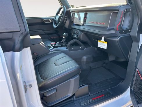 New 2025 Ford Bronco Raptor image 15