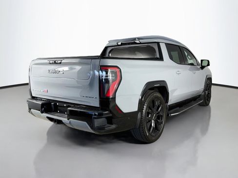 Used 2025 GMC Sierra EV Denali AWD/4WD image 7