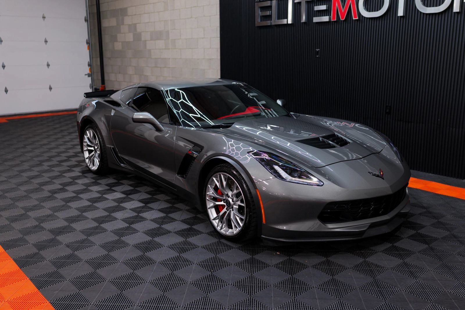 Used 2016 Chevrolet Corvette Z06 w/ 2LZ Preferred Equipment Group RWD image 13