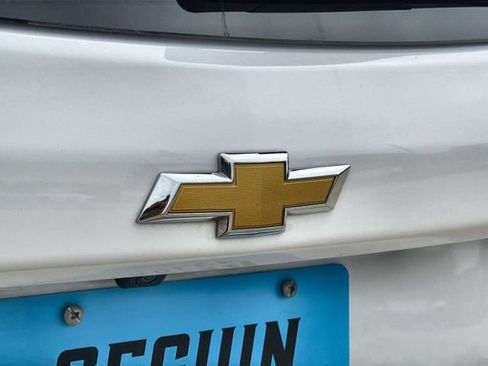 Used 2022 Chevrolet Equinox LT FWD image 30
