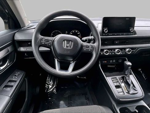 Used 2025 Honda CR-V EX image 6