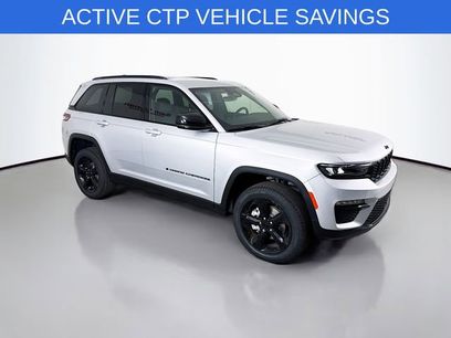 New 2025 Jeep Grand Cherokee Limited w/ Black Appearance Package