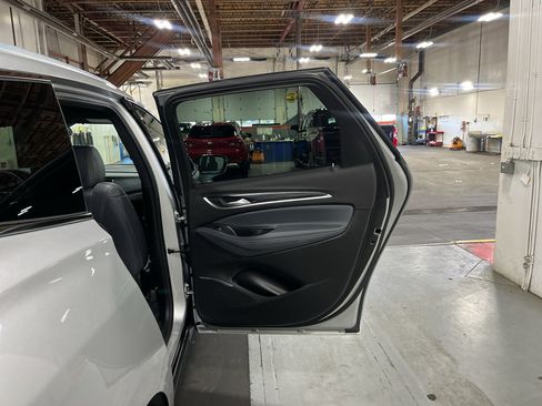 Certified 2022 Buick Enclave Premium AWD/4WD image 24