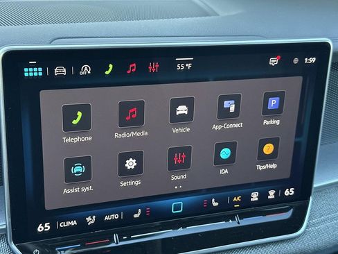 New 2026 Volkswagen Tiguan S image 13