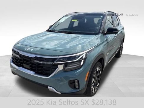 Certified 2025 Kia Seltos SX AWD/4WD image 4