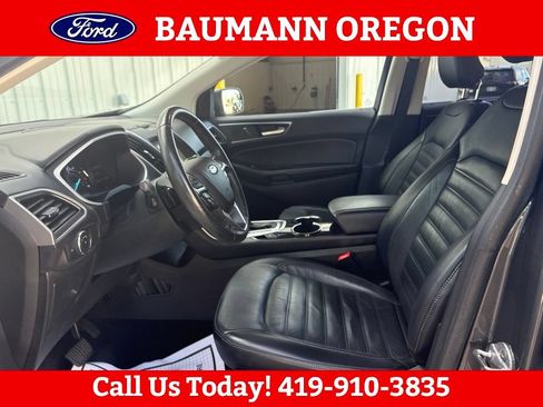 Used 2017 Ford Edge SEL w/ Equipment Group 201A FWD image 15