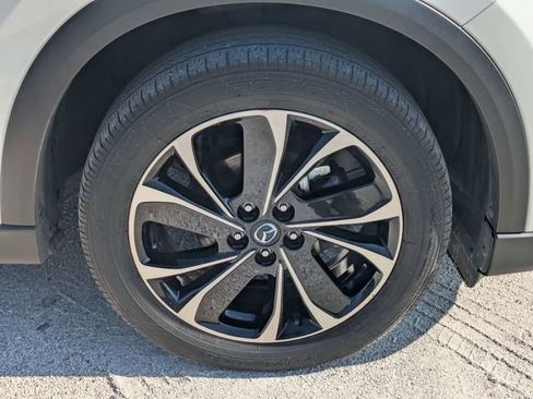 Used 2022 MAZDA CX-5 AWD 2.5 S w/ Premium Plus Pkg image 10
