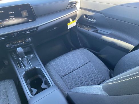 New 2026 Nissan Kicks SV image 17