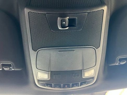 Used 2018 Ford F150 XLT w/ Equipment Group 302A Luxury AWD/4WD image 19