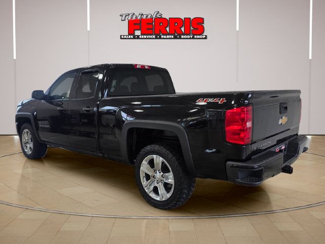 Used 2017 Chevrolet Silverado 1500 Custom w/ Custom Convenience Package AWD/4WD image 3