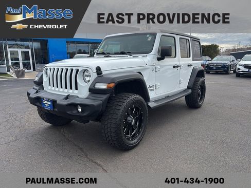 Used 2019 Jeep Wrangler Unlimited Sport S image 1