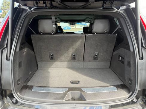 Used 2022 Cadillac Escalade Sport Platinum image 7