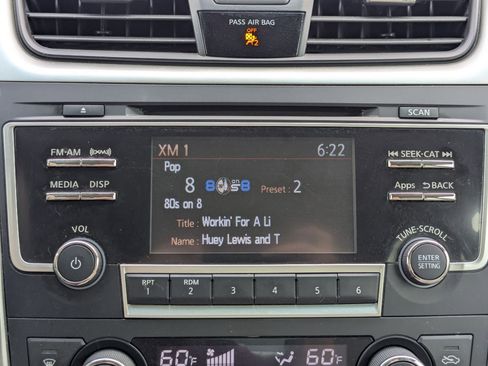 Used 2016 Nissan Altima 2.5 SL FWD image 18