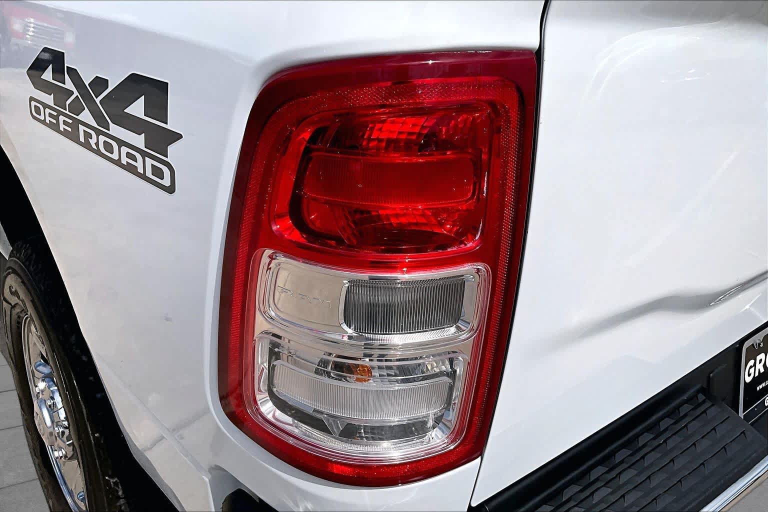 Used 2022 RAM 2500 Tradesman w/ Chrome Appearance Group AWD/4WD image 29