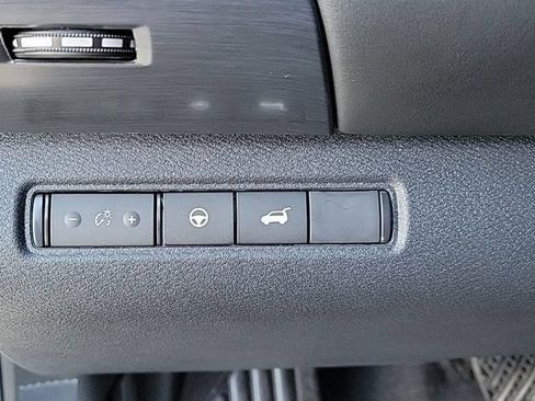 New 2026 Nissan Pathfinder Rock Creek AWD/4WD image 14