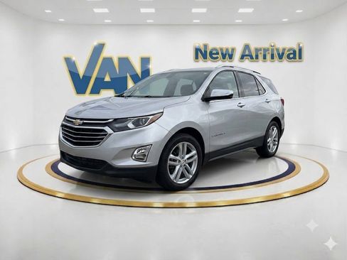 Used 2018 Chevrolet Equinox Premier AWD/4WD image 1