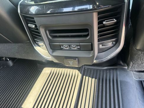 Used 2020 RAM 2500 Laramie w/ Night Edition AWD/4WD image 13