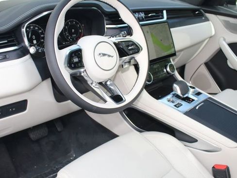 New 2026 Jaguar F-PACE R-Dynamic S image 14