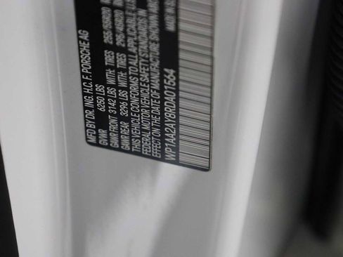 Used 2024 Porsche Cayenne image 42