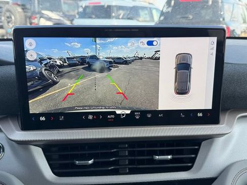 New 2026 Ford Explorer Active w/ Active Comfort Package image 20