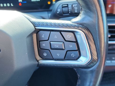 Used 2024 Ford Mustang Premium image 19