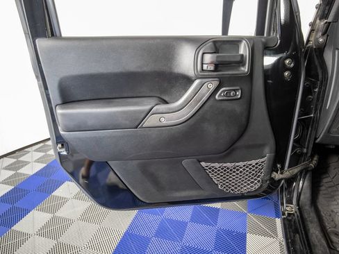 Used 2016 Jeep Wrangler Sport w/ Quick Order Package 24S AWD/4WD image 12