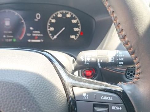 Used 2024 Honda HR-V Sport image 13