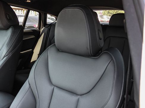 Used 2025 BMW X4 xDrive30i w/ Convenience Package AWD/4WD image 25