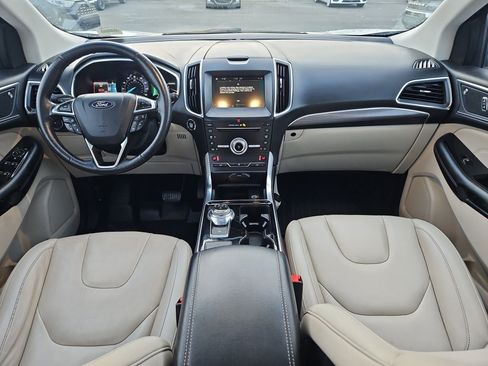 Used 2019 Ford Edge Titanium w/ Cold Weather Package image 31