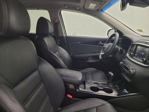 Used 2019 Kia Sorento SX FWD image 21