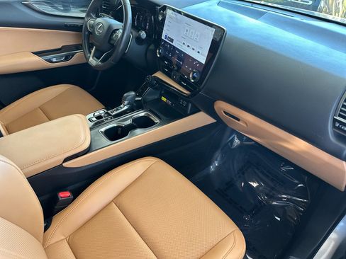 Used 2024 Lexus NX 350 AWD image 18