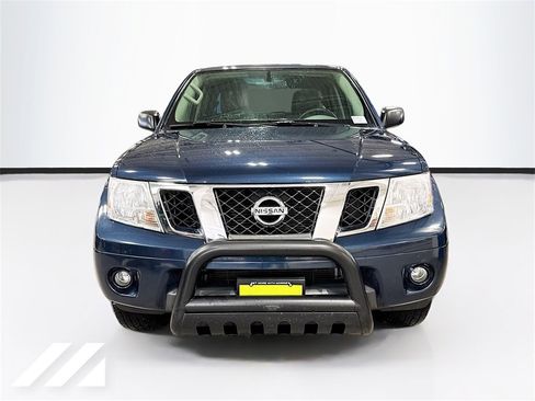 Used 2019 Nissan Frontier SV w/ Value Truck Package image 2