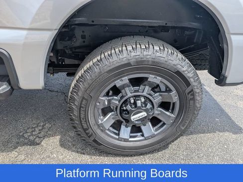 Used 2024 Ford F350 Lariat w/ Lariat Ultimate Package AWD/4WD image 25