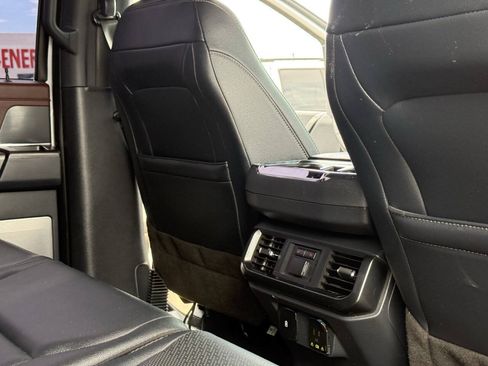 Used 2022 Ford F150 Lariat w/ Equipment Group 502A High AWD/4WD image 18