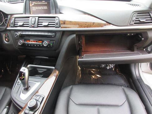 Used 2015 BMW 328i Sedan image 31