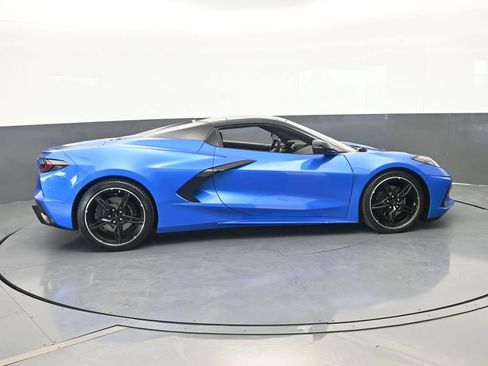 Used 2024 Chevrolet Corvette Stingray Convertible w/ 1LT RWD image 7