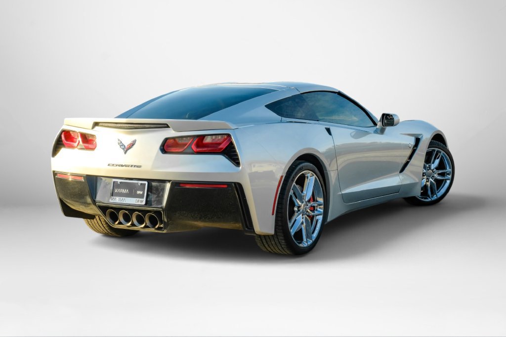 Used 2016 Chevrolet Corvette Stingray Coupe w/ 2LT Preferred Equipment Group RWD image 6