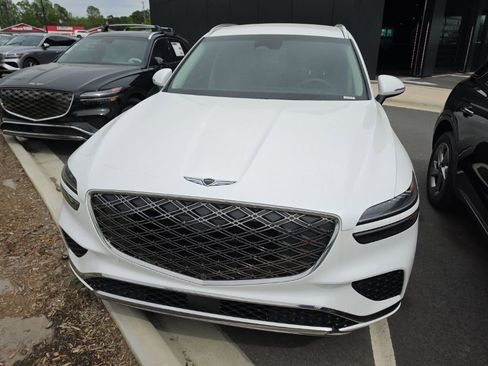 Used 2026 Genesis GV70 2.5T image 5