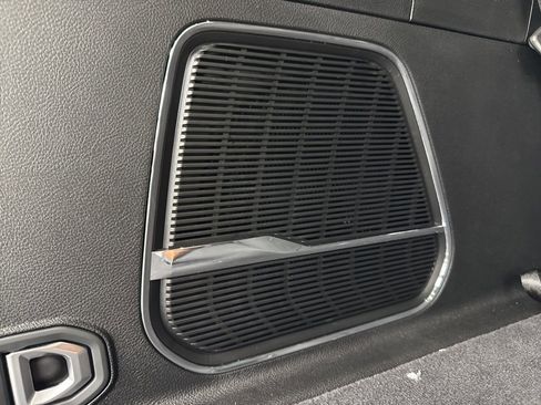 Used 2025 Jeep Wagoneer Series II w/ Convenience Group I image 8