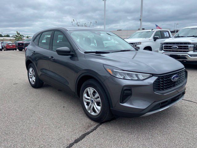 Certified 2023 Ford Escape AWD image 3