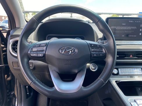 Used 2023 Hyundai Kona SEL w/ Cargo Package FWD image 32