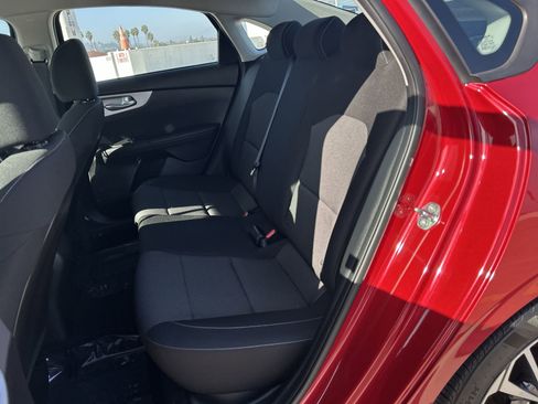 Used 2022 Kia Forte LXS image 24