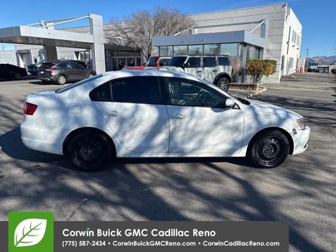 Used 2014 Volkswagen Jetta SE image 7