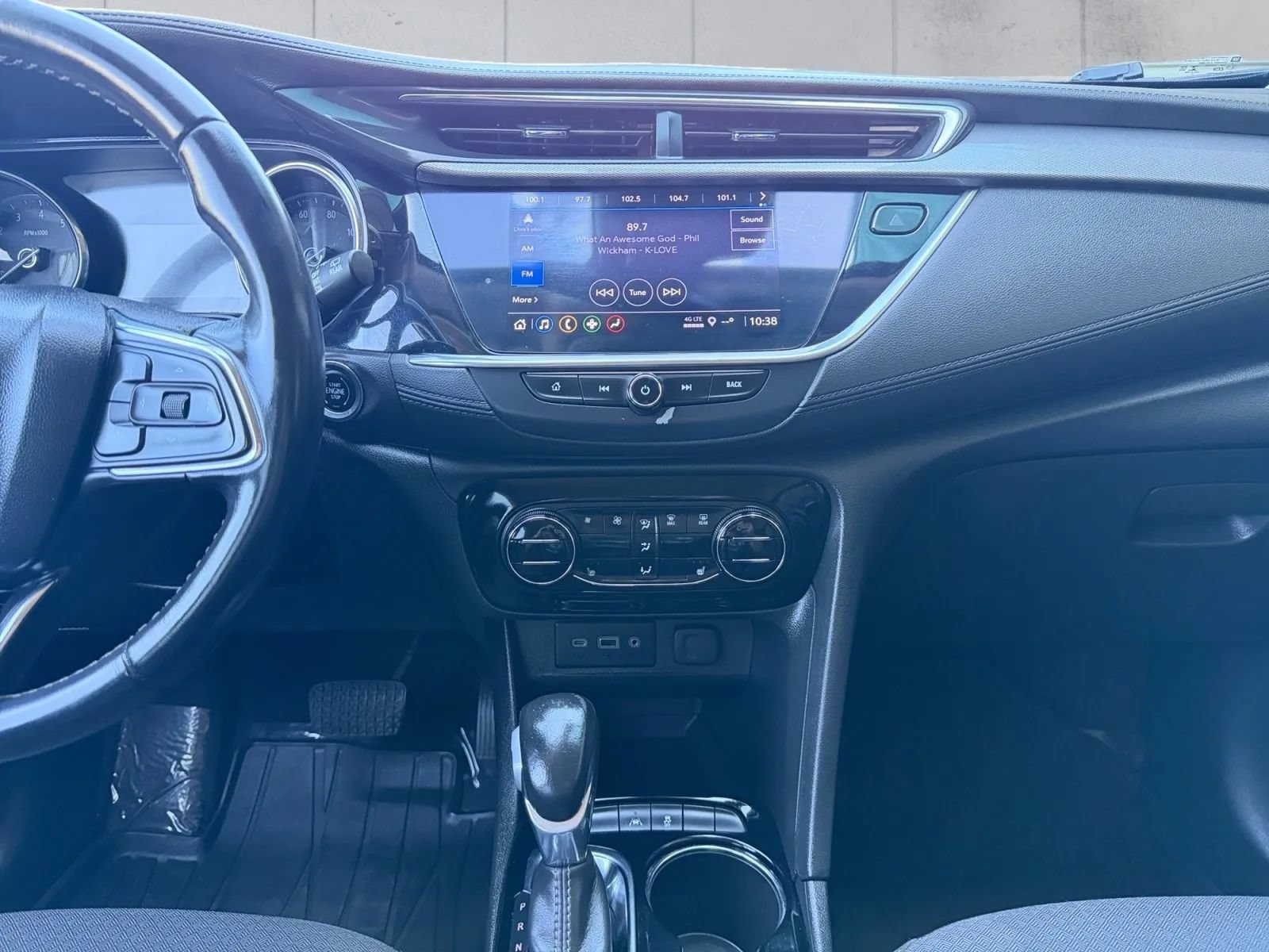 Used 2023 Buick Encore GX Select FWD image 13