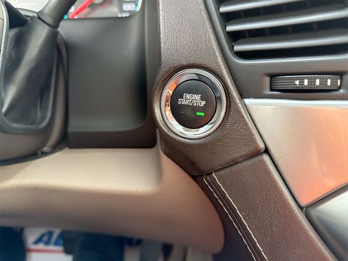 Used 2016 Chevrolet Suburban LTZ image 16