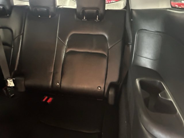 Used 2023 Nissan Pathfinder SL AWD/4WD image 26