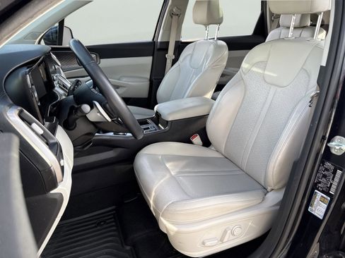 Certified 2022 Kia Sorento EX w/ Panoramic Sunroof Package FWD image 24