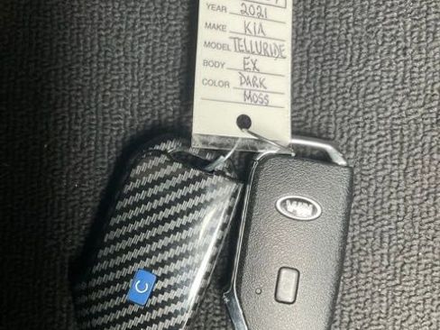 Certified 2021 Kia Telluride EX w/ EX Premium Package image 62